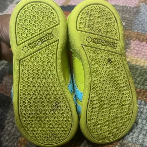 Toddler Reebok Freestyle - Picture 4 of 5